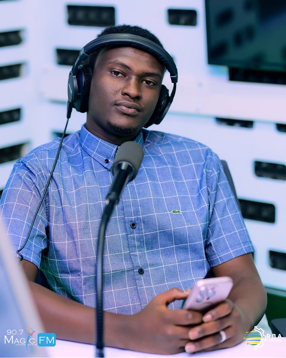 MagicFmRadio's tweet image. Umva #MagicLineUp umenye amakuru agezweho i Burayi!🔥

#MagicFM 90.7 | 99.3 &amp;amp; 102.3 ✨