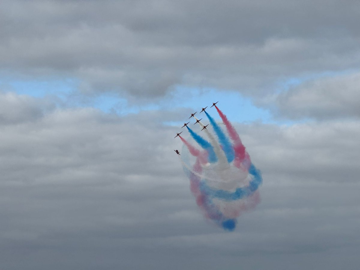 Lt Cdr (SCC) M Welsh MBE MCGI RNR tweet media