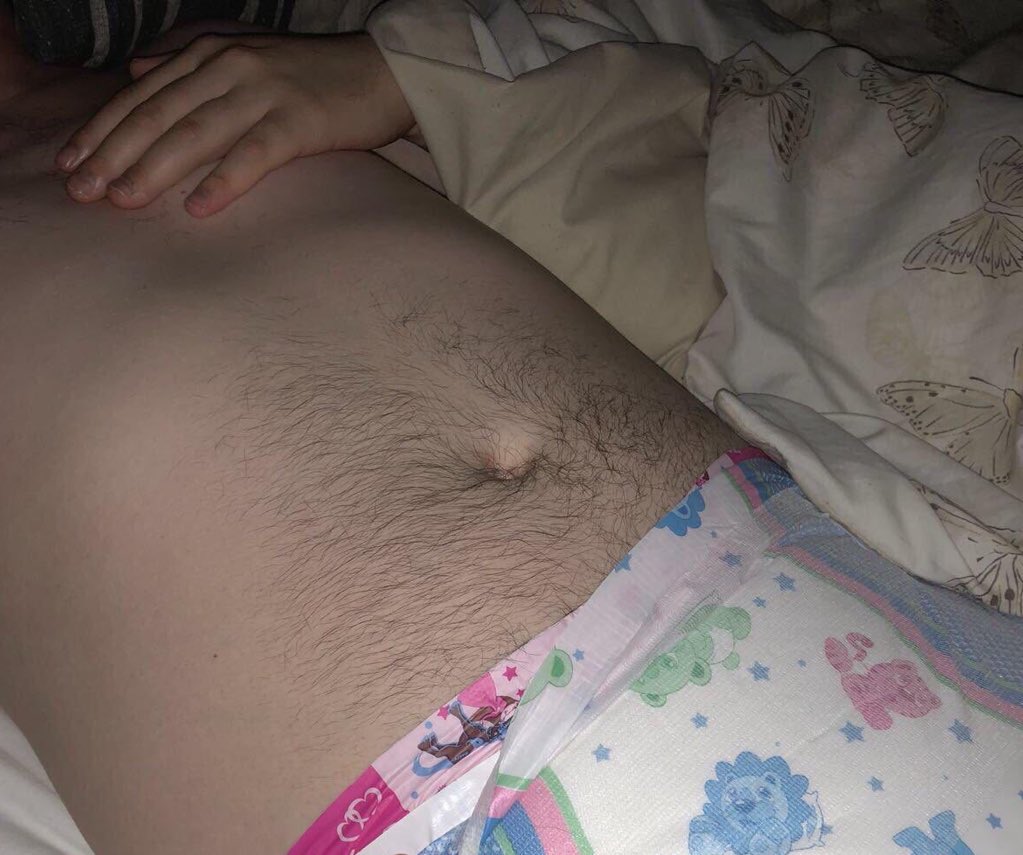 CatfishBully1's tweet photo. Borrow money, so you can SEND to me.

Be like this diaper-wearing little LOSERTARD piggyboy 🐷🐽

I made him BEG his ex-gf for cash.

The very same ex-gf, who broke up him with him, because she discovered his diaper-fetish 😂

Now he can’t explain himself. But what do i care? 😈

I’m laughing all the way to the bank with his ex-GFs money 😎💸

catfish scamdom findom paypig finsub