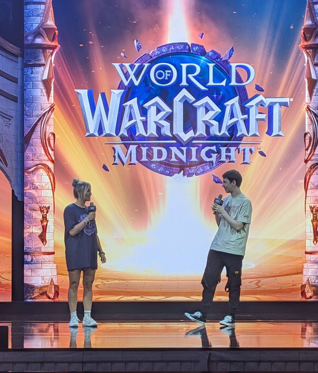 Banger first day on the <a href="/Warcraft/">World of Warcraft</a> Gamescom stage!

Had lots of fun casting some M+ alongside <a href="/Naguura/">Naguura</a>

Arenas are up tomorrow, can't wait to see the best teams in the world clash!

Cya all in Hall 8!