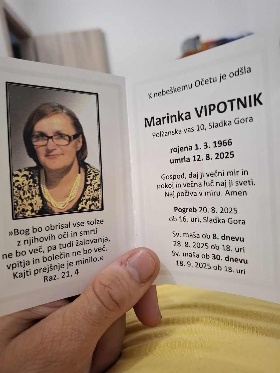 Hug those you love, call them, tell them you love them and forgive always because one day...there won't be reply...😔💔 Goodbye mom 🙏