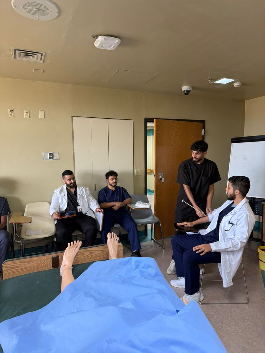 R_PCSC's tweet photo. وأكملنا هنا أخر يوم تدريبي مع الMentors الرائعين 😍❤️ https://t.co/vS7GI8mDxf