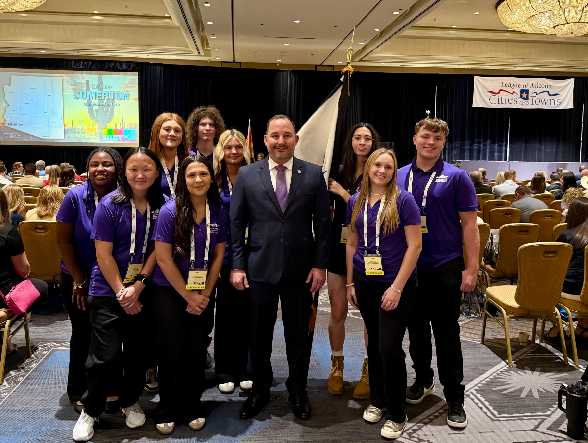 MayorSartor's tweet image. I was grateful to participate in the @AzCities annual Parade of Flags ceremony with the #surpriseaz Youth Council before they headed to the Youth conference. 
#connectionmatters