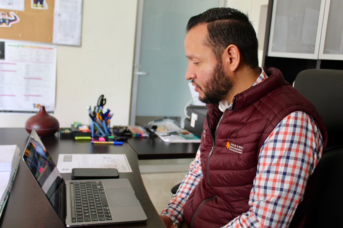 📷 Encabezados por el director general del ICATMI, Marco Antonio Flores de la Torre, se llevo a cabo la Tercera Reunión de Directores de plantel de manera virtual, acompañado del director del área de Planeación y Evaluación, Antonio Villegas Zepeda.