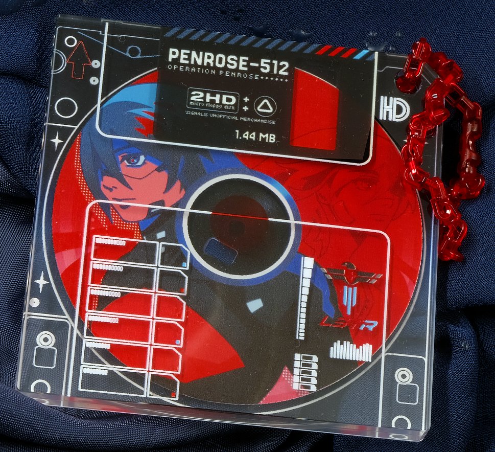 emi 🦇 C2E2 L-11 tweet media