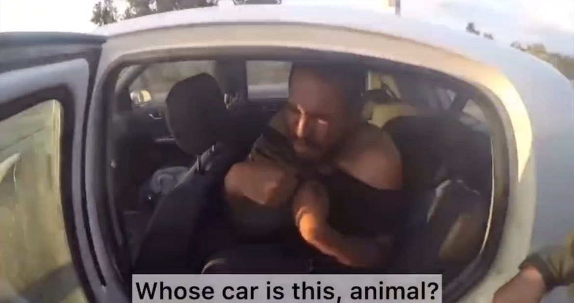 Osama war ein Held.
Am 7. Oktober versteckte er sich mit anderen Israelis in einem Bunker.
Im Glauben, dass man ihm als arabisch sprechendem Muslim zuhören würde, trat er hervor, um zu erklären: Sie seien unbewaffnet, man solle nicht schießen.
(1/2)