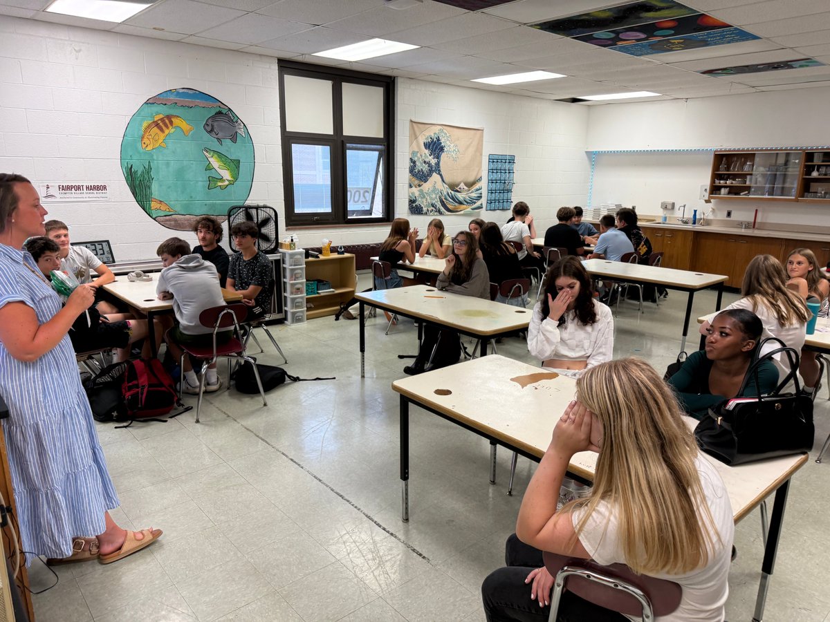 FHHSPrincipal tweet media