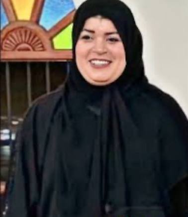 شايفين هاي المنغولية ، تمتلك فنادق في الإمارات و دبي 
ناهيك عن الشقق والمجمعات في اماكن راقية بالبصرة 
من وين تجيب  هاي الفلوس ؟؟