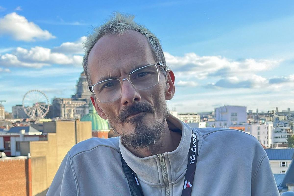 Jean Pormanove aurait été noir ou arabe, les lives auraient été interdits dès la 1ere maltraitance..
Et à sa mort y aurait eu des émeutes et ça hurlerait au racisme.
Mais la, dans une semaine tout le monde l'aura oublié..