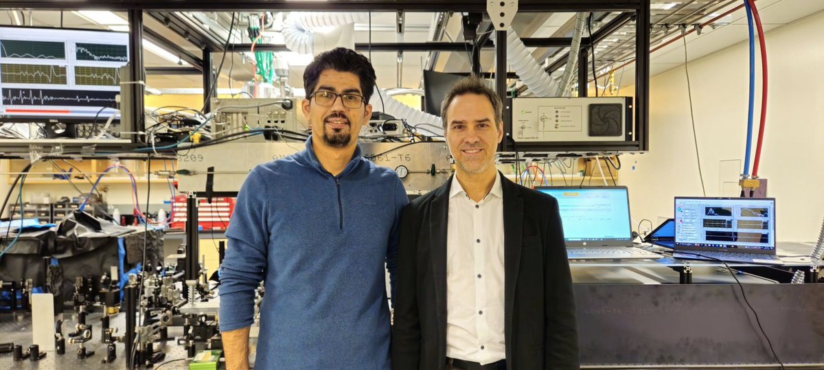 uOttawa’s Jean-Michel Ménard used everyday double-sided tape to build breakthrough terahertz filters—transmitting 60 % of THz light for future tech &amp; medical advances.

Read more: uottawa.ca/faculty-scienc…