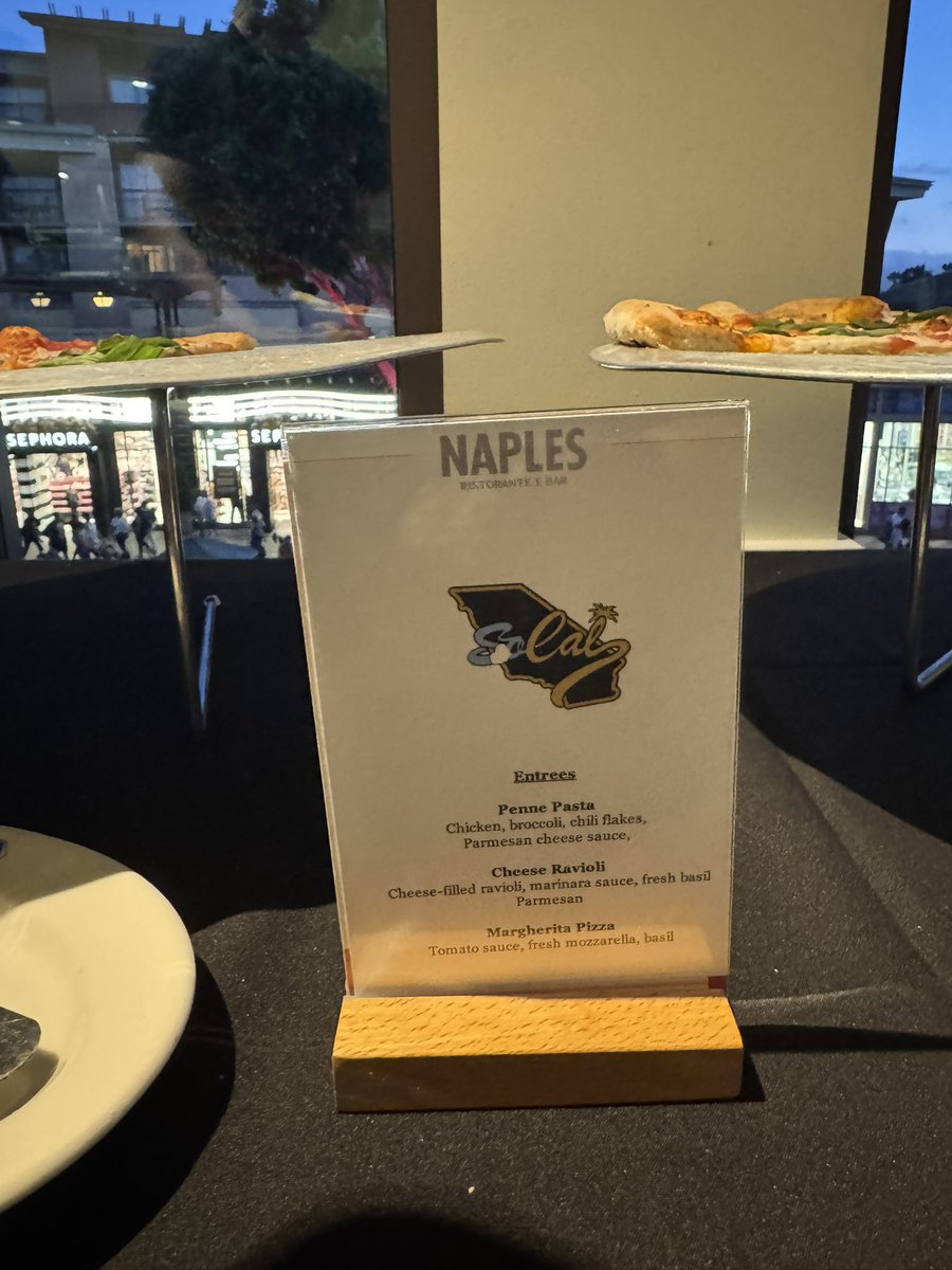 This weekend was a special one for the Swablus &amp; our local community! The world came to us, and we couldn’t be more excited to welcome you all. We are grateful for so many memories throughout the weekend. Come for the battles, stay for the community
#PokemonWorlds #WorldstoSocal