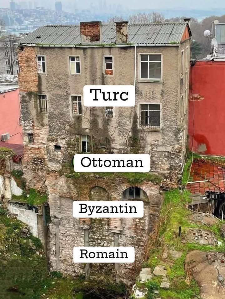 Ecdadıyla övünen dötündeki donu toksinleşmiş Türk ırkçılarının bilmesi gereken bir bilgi 😂 
Al bak gör ecdadın ne yapmış sen ne yapmışsın 🤪