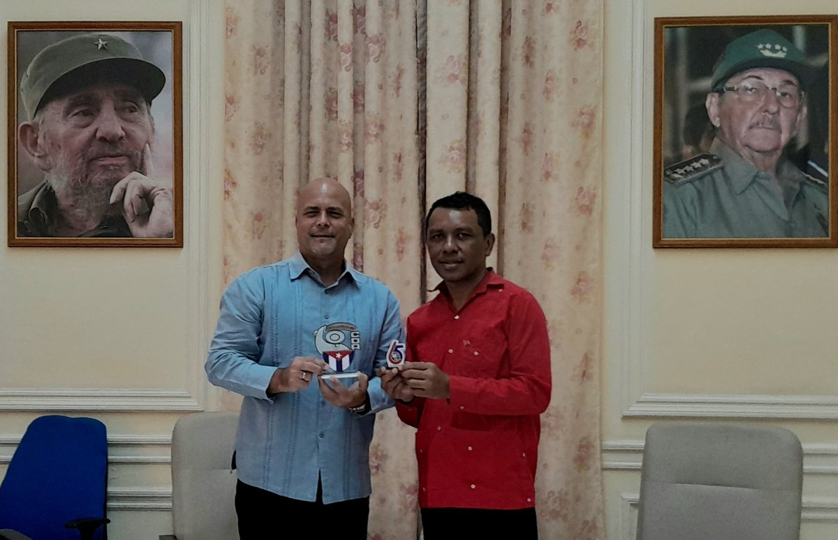 Nos visitó en la sede nacional de los #CDRCuba el Sr. Nivio Magalhaes, embajador de la República Democrática de Timor Leste, con quién sostuvimos un ameno intercambio sobre temas de interés mutuo. #Cuba #CDRCuba #65AñosCDR