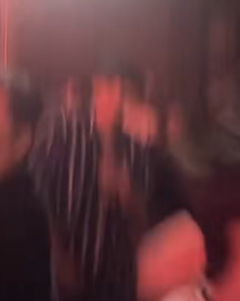 โคตรเอา ใครบอกลูกชายป๊าไปนอน