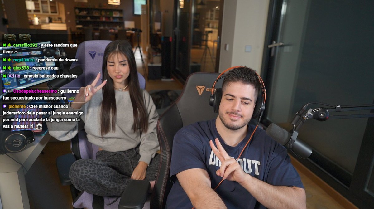 Spooky ElmilloR 🎃 tweet media