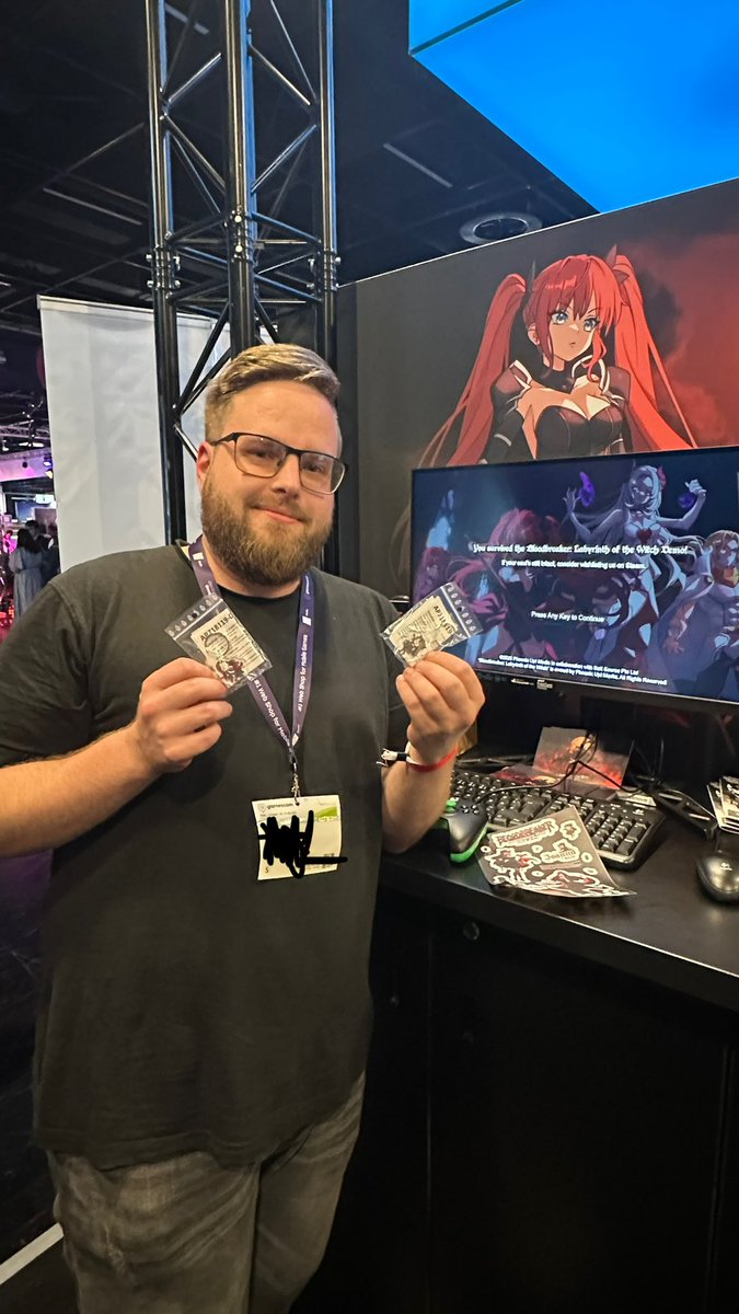 KoenigYuki's tweet photo. @PhoenixUpMedia Thanks for the Amazing Demo! It was a blast to stand there for more than 1 hour and trying to kill that special boss! And usually I am very impatient but now I can proudly say I made it as first person at the Gamescom Cologne. https://t.co/Gh6R8tjQv7