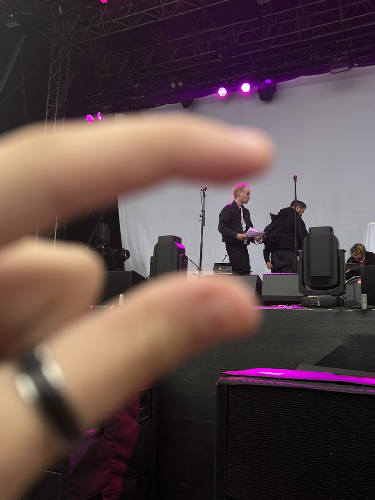 a s h 🚀 ⎕ (@deadsubmarines) on Twitter photo 