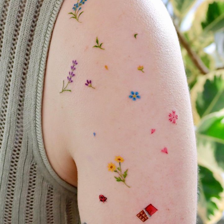 greenvibe's tweet photo. Tiny Flower Tattoos https://t.co/o7CxEkD6Rq