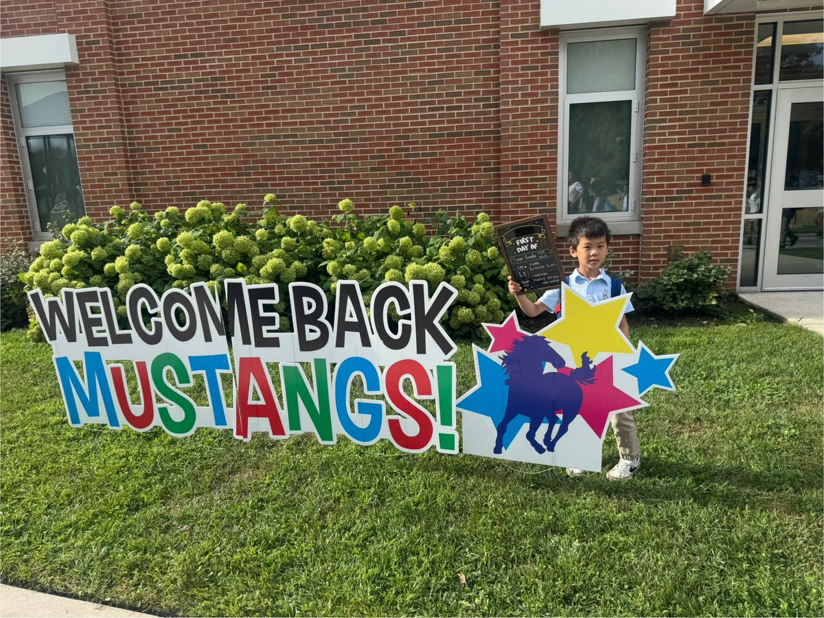 Happy First Day of School, Mustangs! #RomonaROCKS