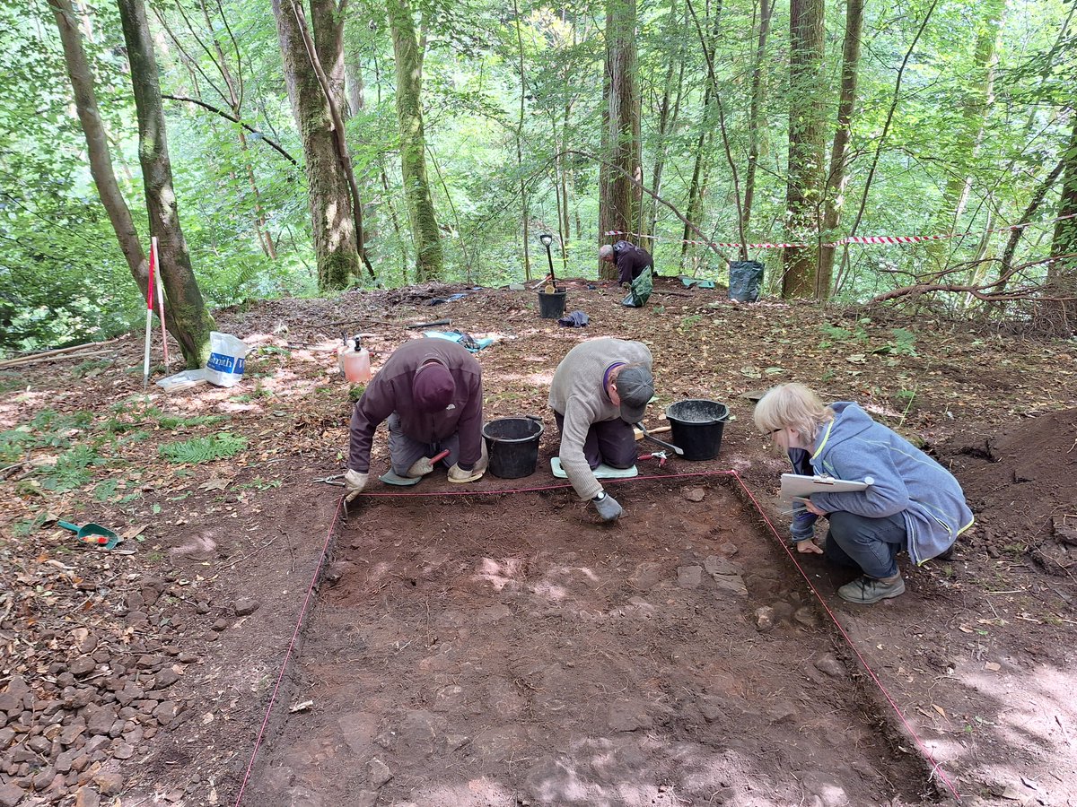 CluthaArchaeo's tweet photo. Clutha Members back out exploring the side of the Meikle Burn, at the site of Eddlewood Castle.  Updates to follow as we progress. A picture from this year,  and  one from last year. I wonder what we will find this year.  @ArchScot @AcfAscot @HistEnvScot @com https://t.co/VCeY5OzQRt