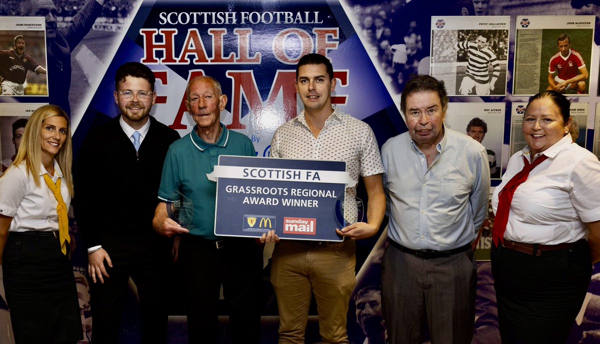 MattRamsay89's tweet photo. 🏆⚽ Humbled our Dementia &amp; Parkinson’s Walking Football programmes won @ScotFAWest ‘Best Community Football For All Project’! 💙

Grateful to our amazing coaches, volunteers &amp; partners who make this possible 👏🙌 #FootballForAll https://t.co/Xzcpel3g9W