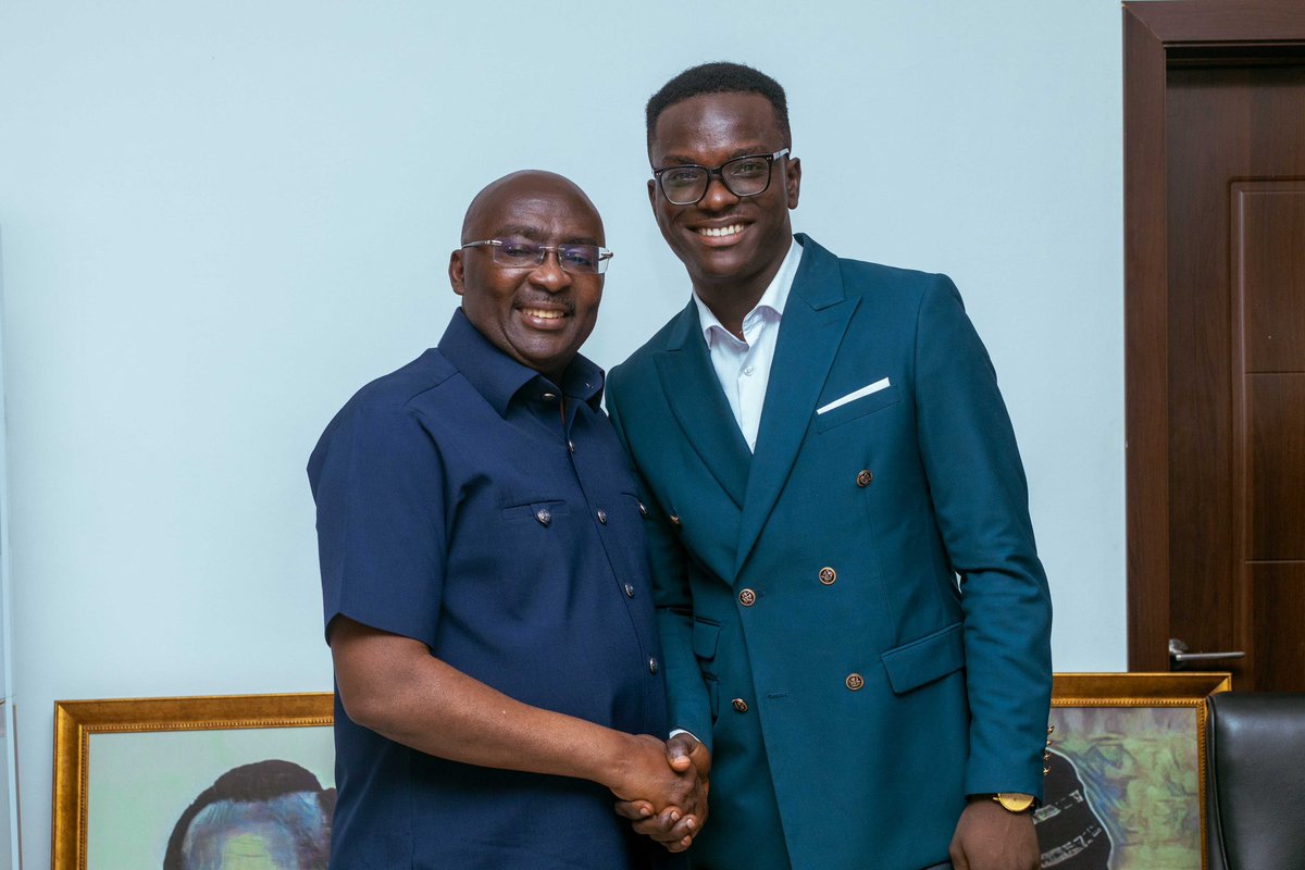 AYEDUASE PULISIC tweet media