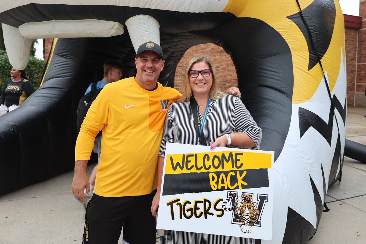 Welcome back, Joliet West Tigers! We’re so excited to see our students back in the building and ready for an amazing year. Be sure to check out all the awesome moments from the first day of school — you might spot yourself or your friends! 👉 View the photo album here: