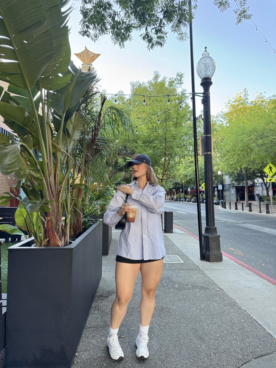 🍒💌🧚‍♀️☕️✨