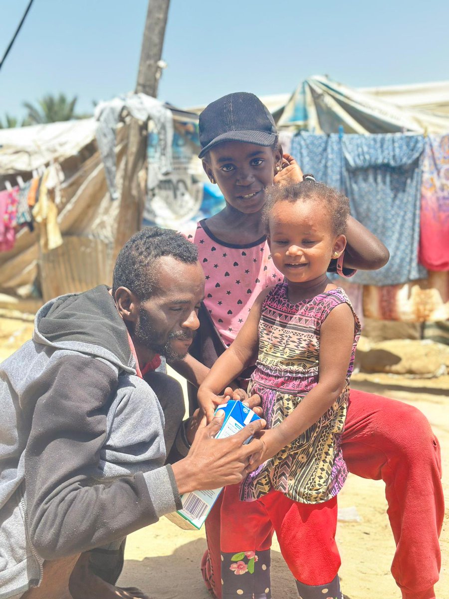I would give half my life to make my family happy, my friends.I am hungry🍉🍉gofund.me/fa3c0691