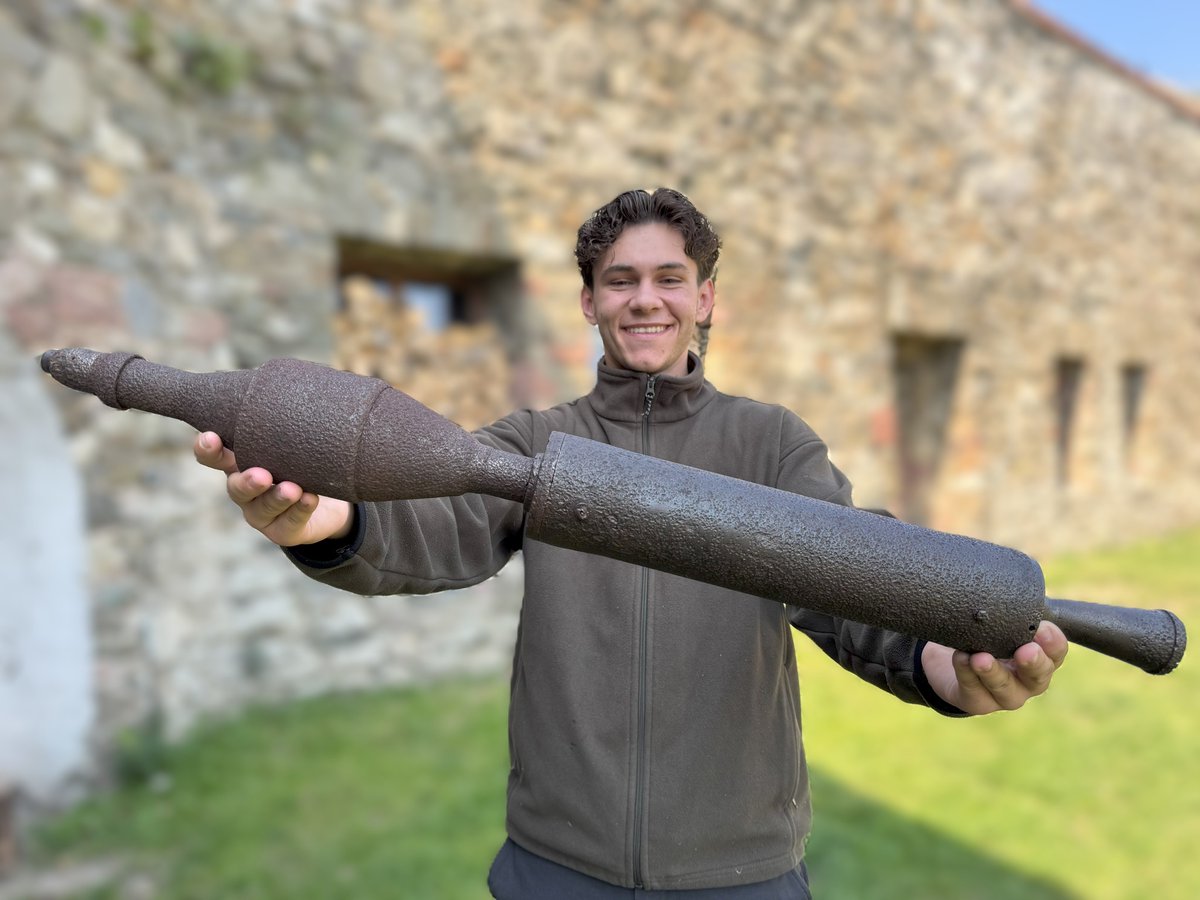 The Polish Fort Spitzberg-Ostrog museum has acquired a valuable and truly rare exhibit! The original Panzerblitz rocket has been added to the collection: an unguided anti-tank warhead rocket designed late in the war, in versions I, II, and III for German aircraft. #WW2 #History