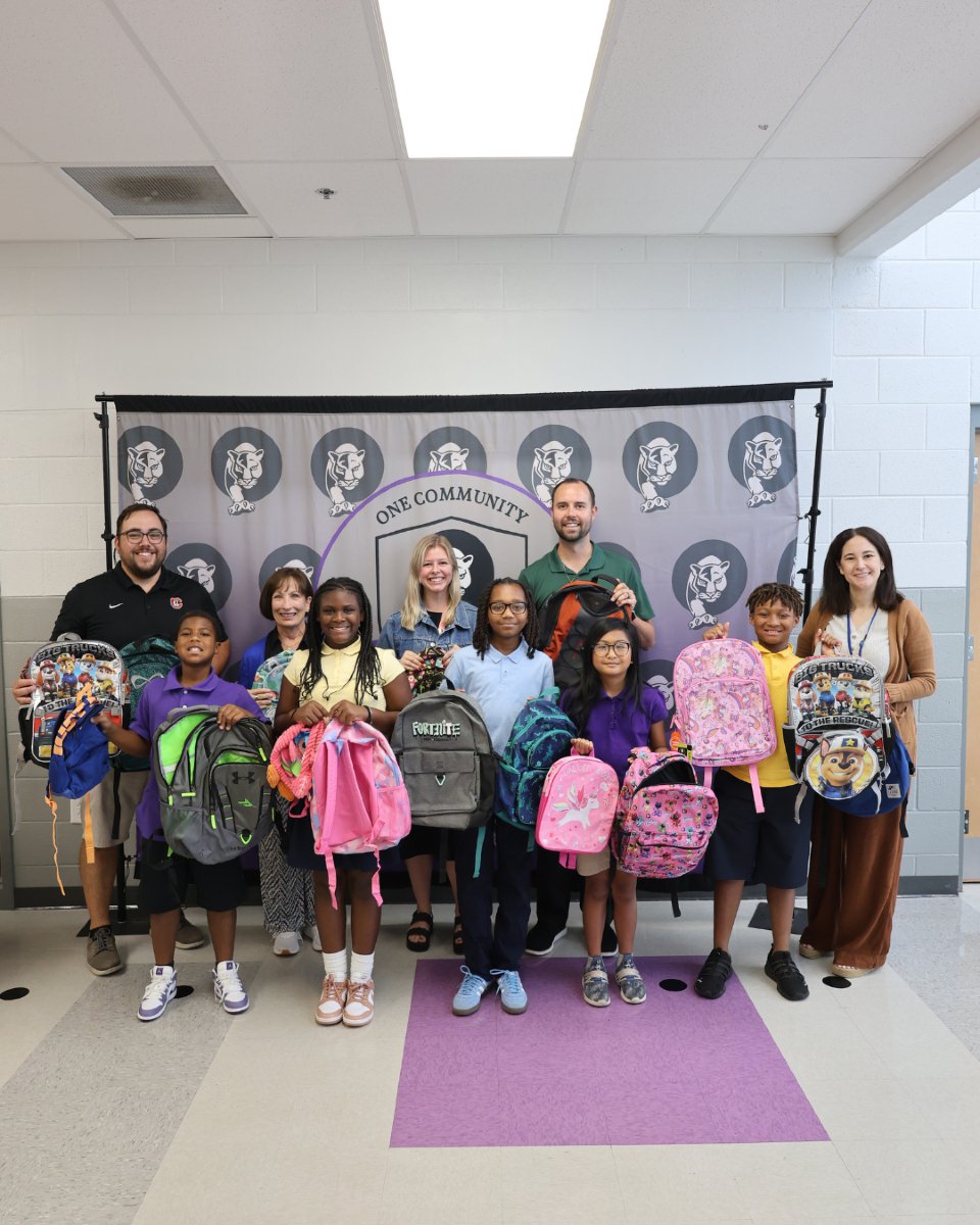 Today, we delivered more backpacks to Harrison Elementary School from our 5th annual Backpack Drive with the Chattanooga Lookouts and Lee Company! 🎒⚾️ #GoodwillChatt