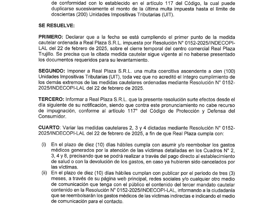 #LoÚltimo 🚨 El Indecopi multó con S/535.000 a la empresa Real Plaza por no acreditar el cumplimiento de las medidas dictadas para proteger a los consumidores afectados, luego de la caída del techo en el patio de comidas de la sede de #Trujillo. 🧵