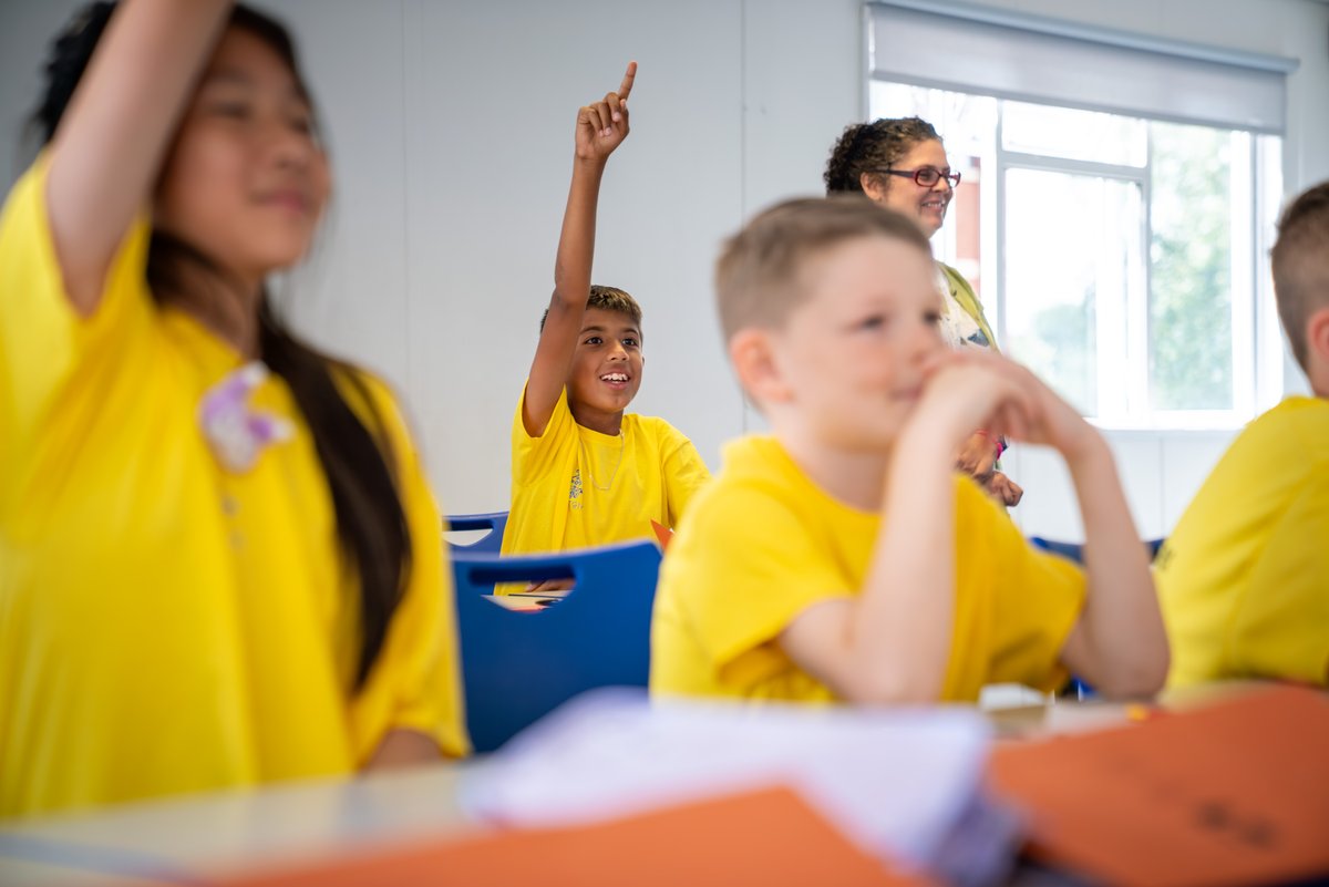 WhitgiftSchool1's tweet photo. Now in its 6th year the Whitgift Community Summer School welcomed over 160 students from 20+ Croydon primary schools for a week of hands-on learning and fun - from microscopes to origami, clowning to coding. #WhitgiftCommunity #CommunitySummerSchool2025 #EducationForAll https://t.co/DzqJfIvyNQ