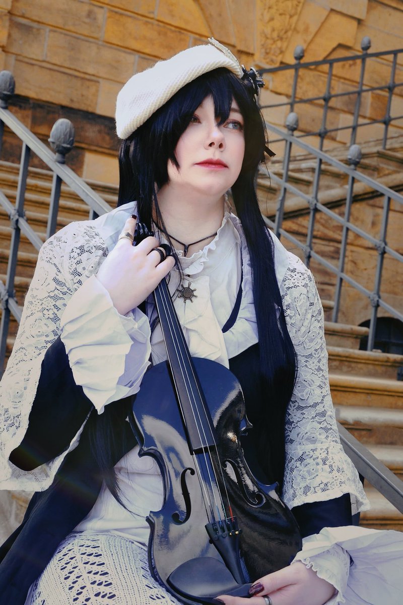 Niatoris's tweet photo. I don't usually post cosplay pictures here anymore, but for the lovely  @AnnTriccs 'll make an exception. This is their Lyubov, the lovechild of Fyodor and Nikolai. I hope you like the pictures.🤗 

#cosplay
#BungoStrayDogs #bungostraydogscosplay #bsdoc #bsdowncharakter https://t.co/Uktk8EIceO