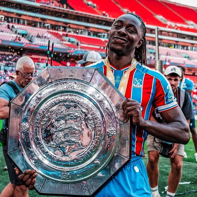 Possibly Arsenal can seal the deal for Eze tomorrow if all agreement are in place. 

If you were Eze would you go to Tottenham or Arsenal.