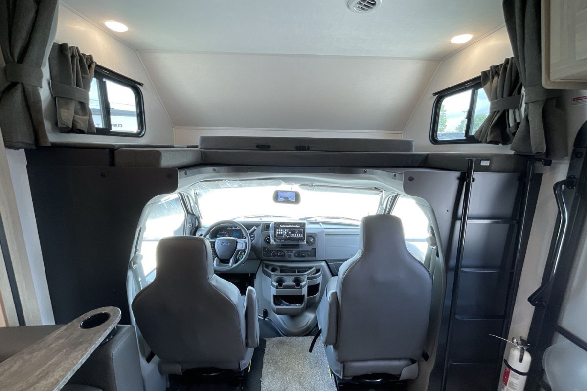 Feels like home anywhere 💙

🚐 2026 Forest River Forester 3011DSF
💤 Sleeps 5
📏 32 ft
↔ 2 slide outs

Start your adventure here → rvs.com/rvdetails/new-…