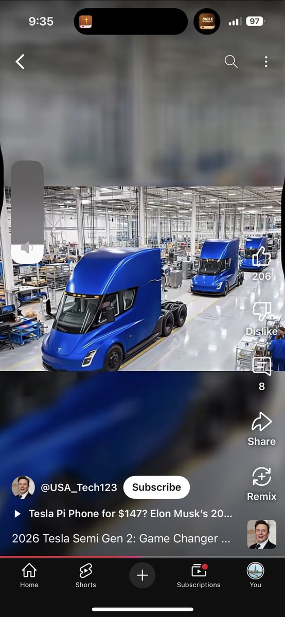 MrAlB77's tweet photo. Tesla’s new Class 8 trucks roll off the assembly line. https://t.co/MigzSAyIOA