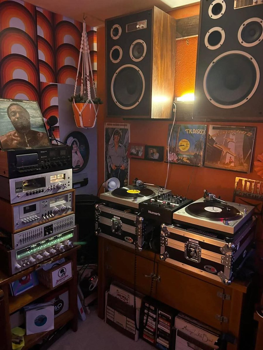 VintageAudioLuv's tweet photo. https://t.co/67mEJ0h0PE