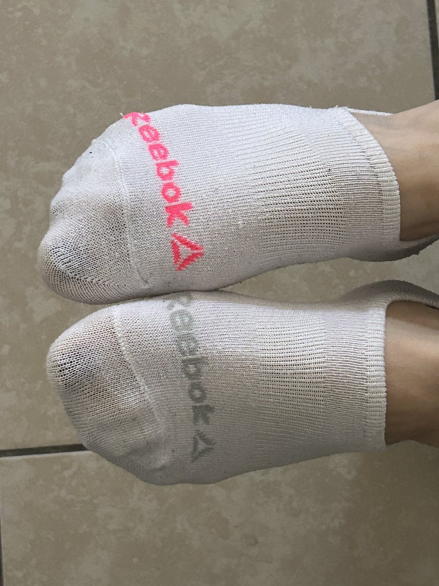 Las calcetas como los regios, son primos haciendo pareja.