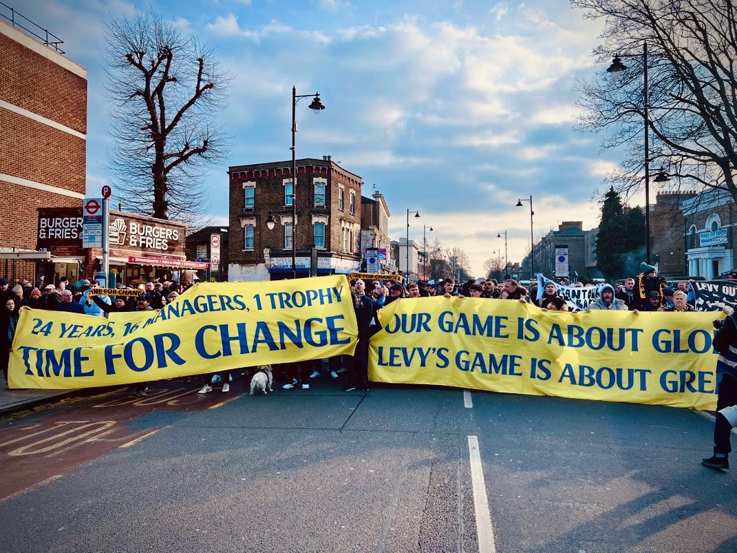 This ain’t the first time, either.

Willian
Cahill
Hazard
Eze

More to boot. Dilly dally, penny pinch, get punished.

LEVY OUT. ENIC OUT. Don’t relent. 

<a href="/ChangeForSpurs/">𝐂𝐡𝐚𝐧𝐠𝐞 𝐅𝐨𝐫 𝐓𝐨𝐭𝐭𝐞𝐧𝐡𝐚𝐦</a>