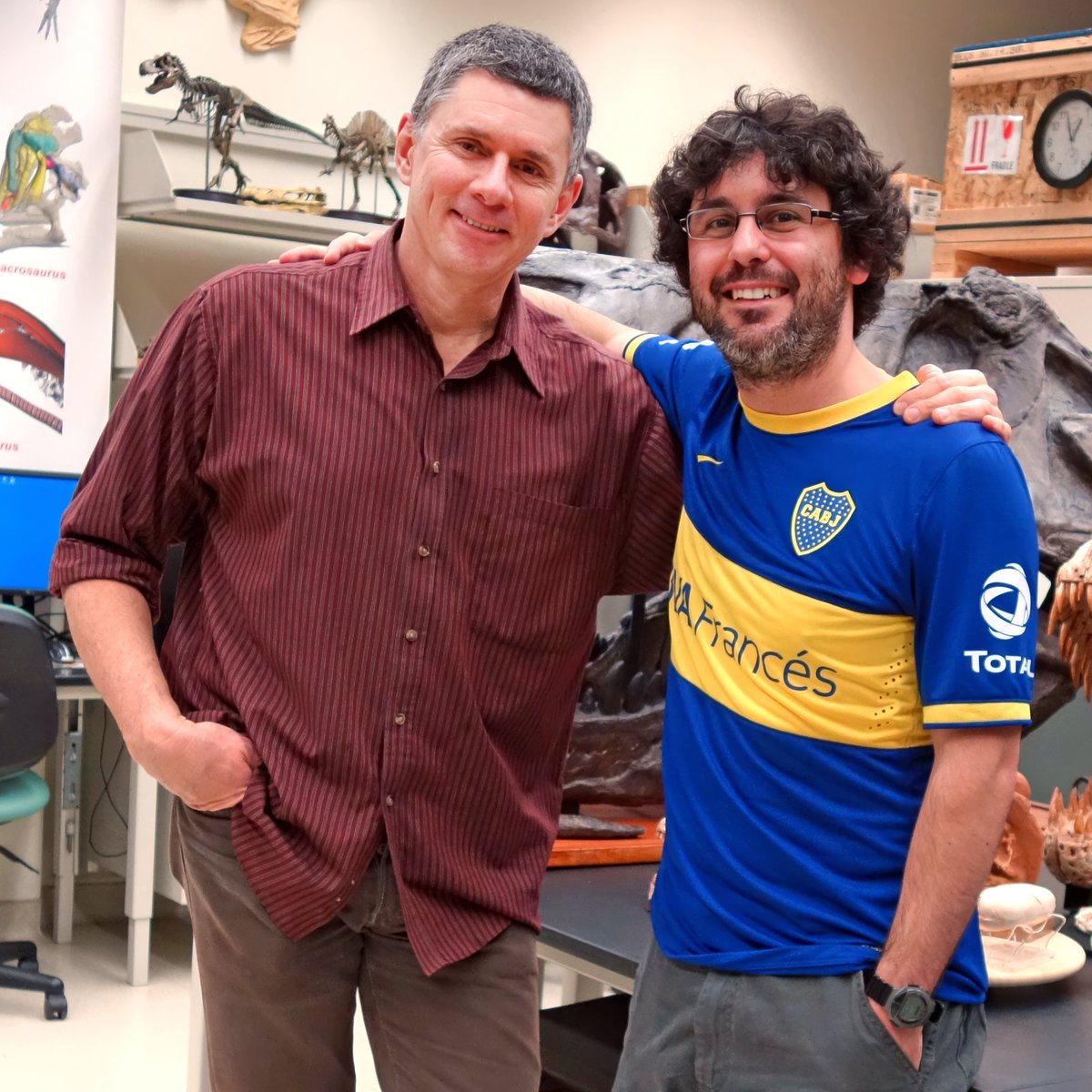 WitmerLab (@witmerlab) on Twitter photo Excited to have this new #OA article out in <a href="/FossilsMDPI/">Fossil Studies MDPI</a> (doi.org/10.3390/fossil…), documenting the loss of cranial kinesis in phorusrhacid terror birds in connection with their remarkable hatchet-like feeding style. Dino Degrange ably led the project & we've got more on the way! Excited to have this new #OA article out in <a href="/FossilsMDPI/">Fossil Studies MDPI</a> (doi.org/10.3390/fossil…), documenting the loss of cranial kinesis in phorusrhacid terror birds in connection with their remarkable hatchet-like feeding style. Dino Degrange ably led the project & we've got more on the way!
