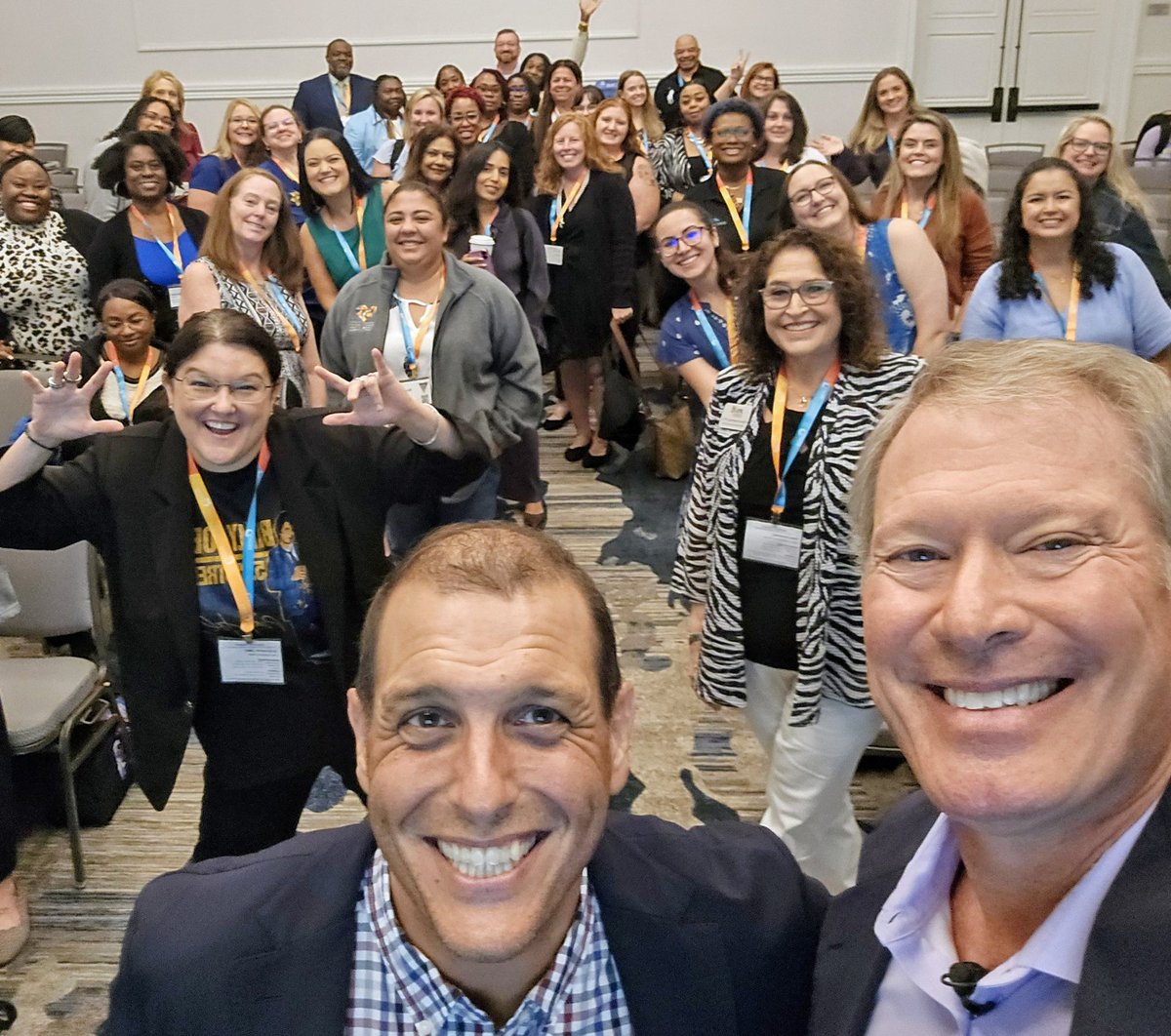 DaleTho07984458's tweet photo. Having a great time presenting today at #BHCon2025 #FBHA #BHCon #OneMission with Nicholas Chalmers, LMFT #TRUSTLINESTHERAPY ... Things kicked off with a great Keynote from. @StationCDRKelly https://t.co/VbfPY0N7k5