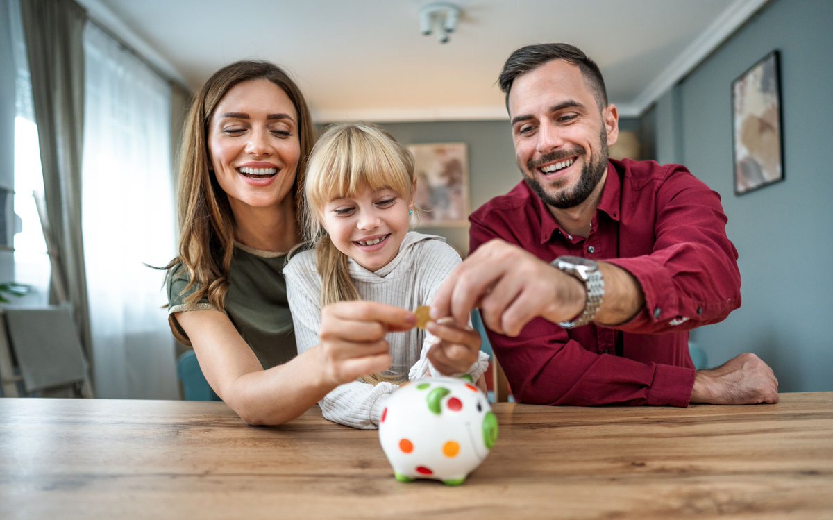 Meriwest Credit Union (@meriwest) on Twitter photo Every coin in a piggy bank is a step toward financial confidence! 💸 
Teach your kids money skills now to shape a secure future with smart saving habits. buff.ly/yLzQNCH Every coin in a piggy bank is a step toward financial confidence! 💸 
Teach your kids money skills now to shape a secure future with smart saving habits. buff.ly/yLzQNCH