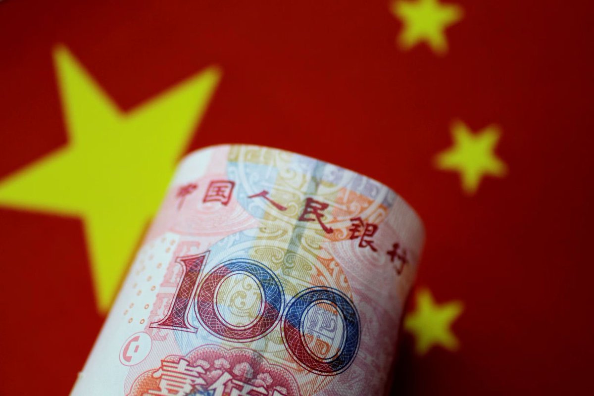 🚨Recent buzz: China eyes Yuan-backed stablecoins to supercharge global yuan use and take on USD-pegged USDT/USDC. But what makes stablecoins tick, and why should you care? 🧵

#Stablecoins #Yuan #USDT
