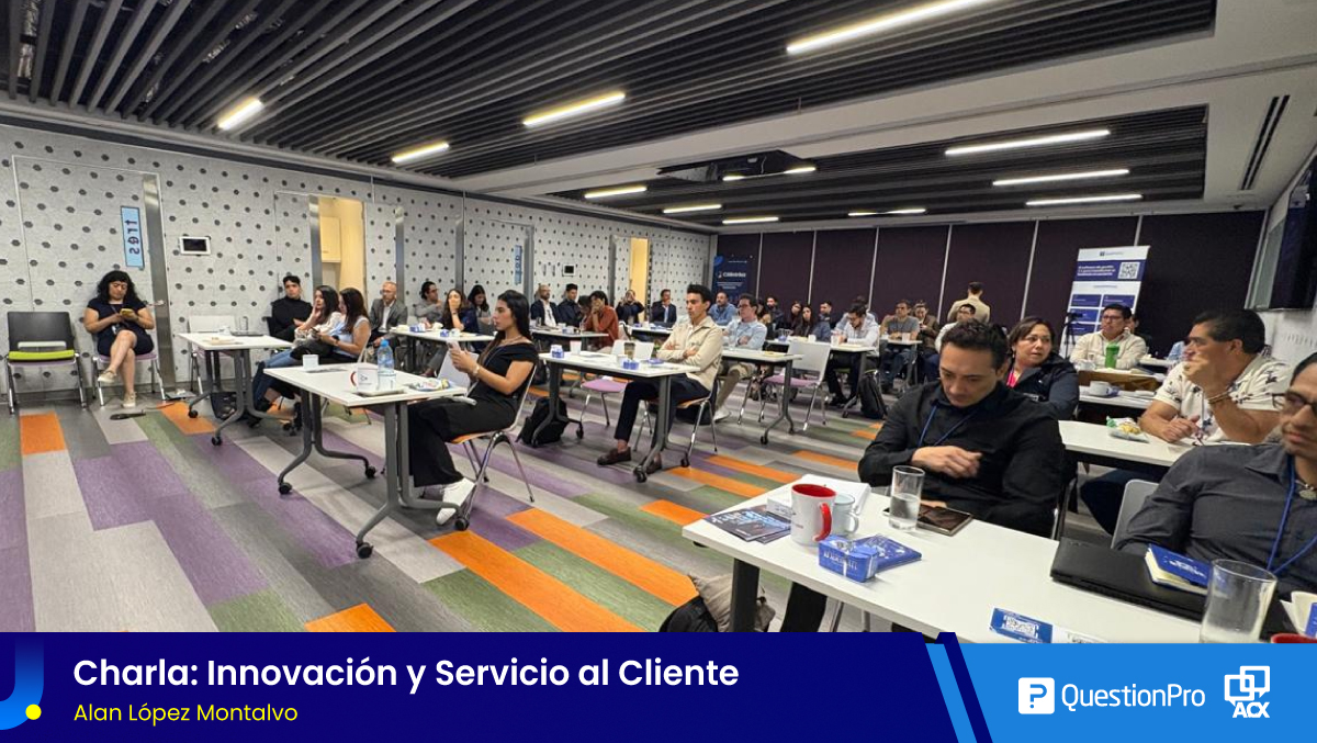 questionpro_es's tweet photo. Acciones prácticas para el servicio y la experiencia del cliente en Amigos de CX México. 

Alan Andrei López y Alexis HerrerA  charlan sobre cómo sorprender y fidelizar a los clientes. https://t.co/JSTjOssKd5