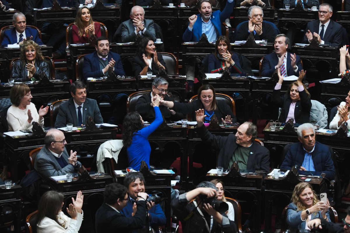 En una votación histórica, con 172 votos logramos rechazar el veto del presidente al proyecto para mejorar las condiciones de las personas con discapacidad 🙌🏽👏🏽