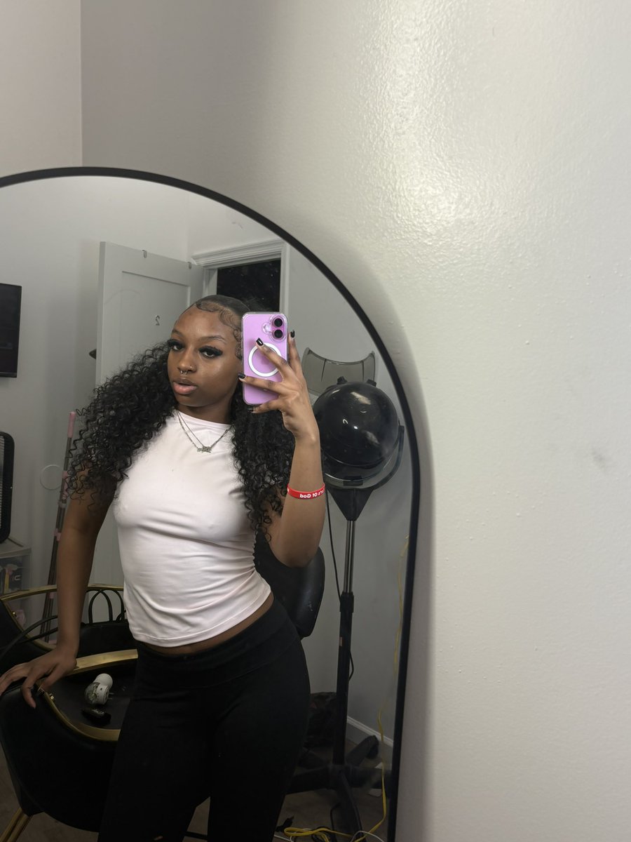 🎱 tweet media