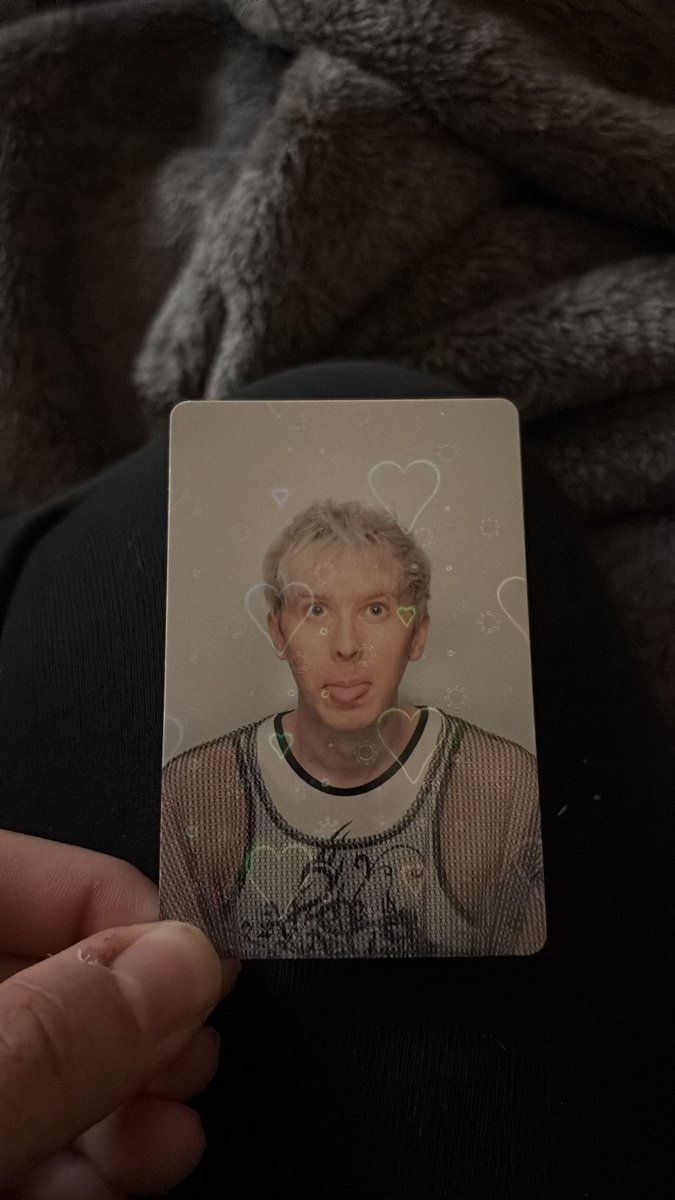 card 5: shiny blep phil (THERE WILL BE 3 WINNERS!)