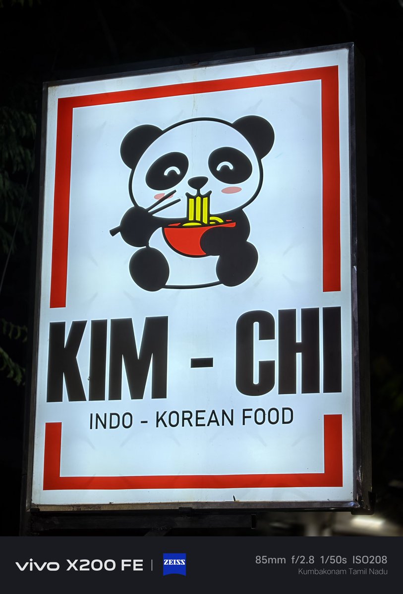 Kothaiselvan21's tweet photo. 📢 " KIM-CHI TOWER-KUMBAKONAM"🍜♨️.
— South India’s 1st Indo-korean Food BRAND🎉
—It's a Kerala Based Indo-Korean Food Brand🍝
—After Kochi,Chennai,Salem & Kanyakumari,now opened in Kumbakonam✅.
#KimChiTower #IndoKorean #Kumbakonam https://t.co/0AiAa4l5tk