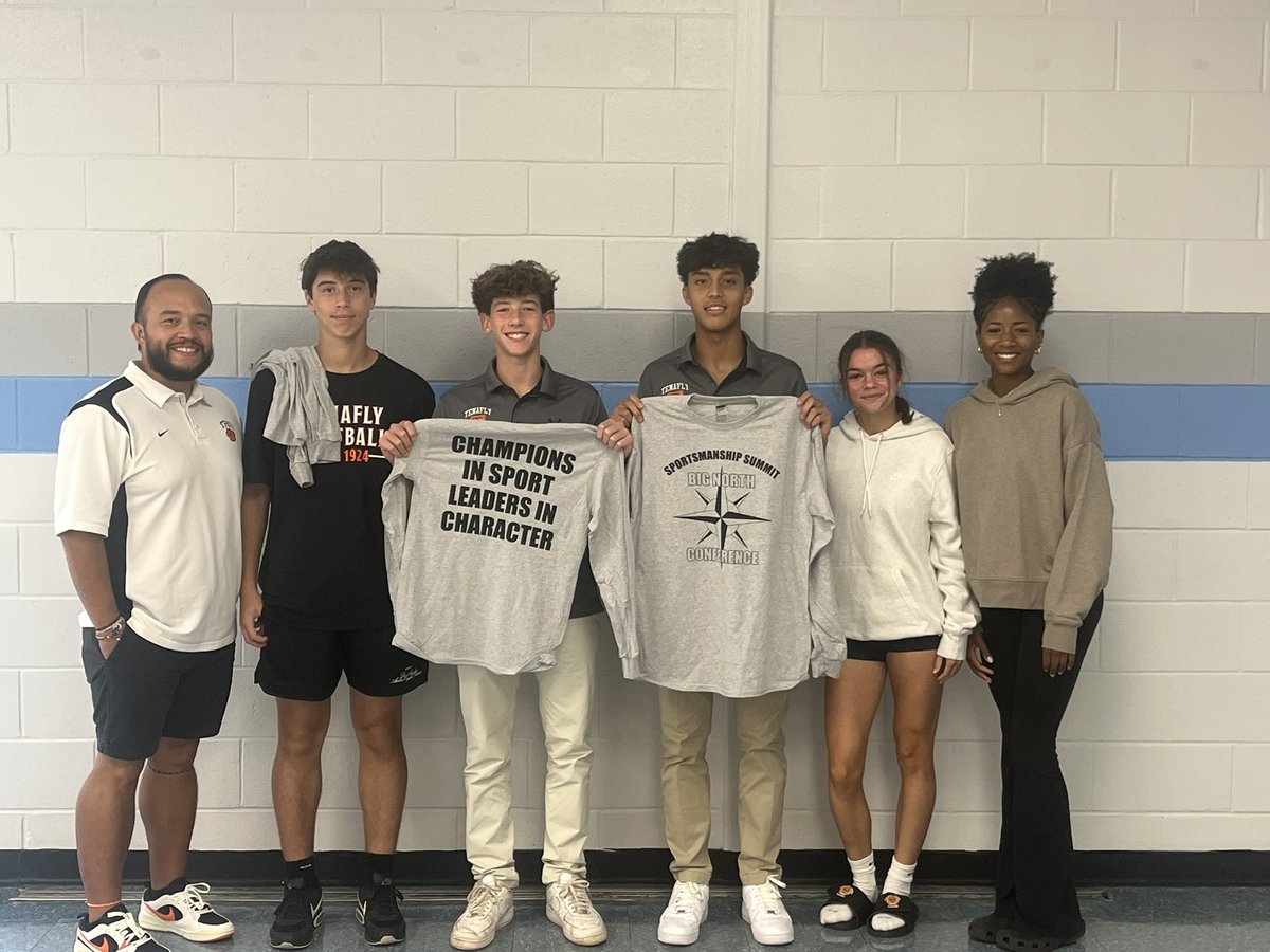 GoTigersTHS's tweet photo. Congrats to our student athletes and coach who represented Tenafly Athletics at today's Big North Conference Sportsmanship Conference. 

Great job by the BNC in promoting everything that is right about sports

Best conference in NJ @BigNorthConBNC https://t.co/oVqd3SxRER